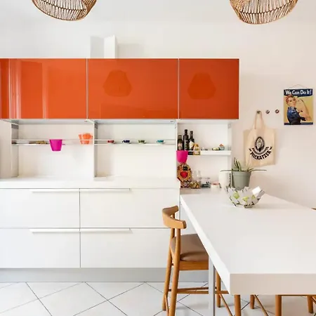 Moonic By Diva * Udine